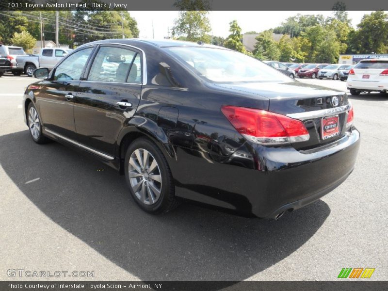 Black / Ivory 2011 Toyota Avalon Limited