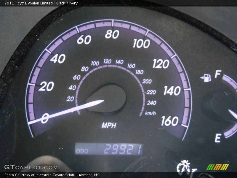 Black / Ivory 2011 Toyota Avalon Limited