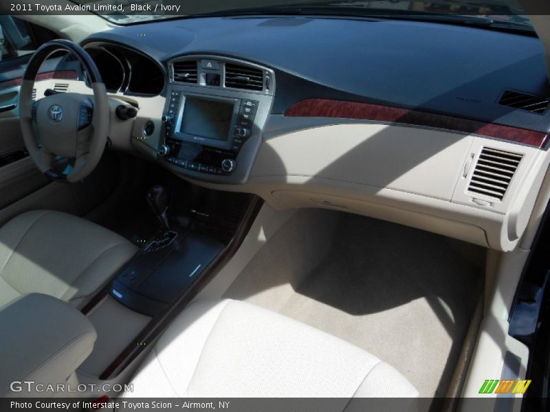 Black / Ivory 2011 Toyota Avalon Limited