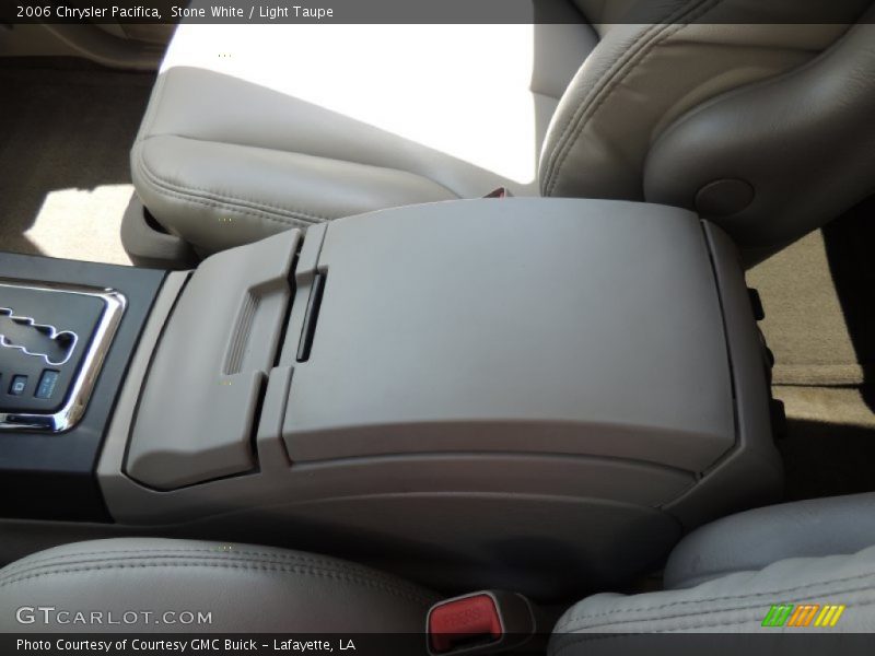 Stone White / Light Taupe 2006 Chrysler Pacifica