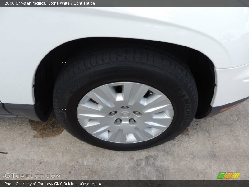 Stone White / Light Taupe 2006 Chrysler Pacifica