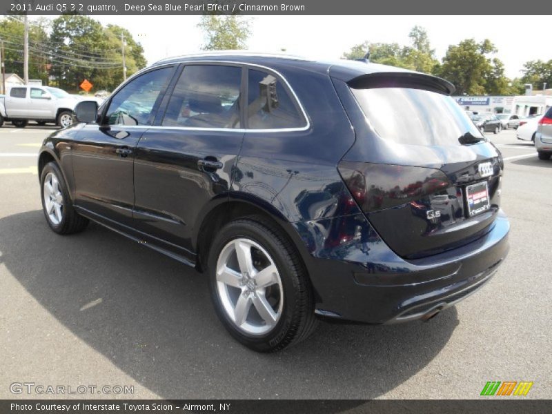 Deep Sea Blue Pearl Effect / Cinnamon Brown 2011 Audi Q5 3.2 quattro