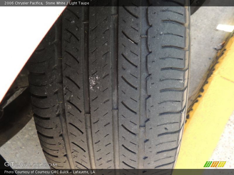 Stone White / Light Taupe 2006 Chrysler Pacifica