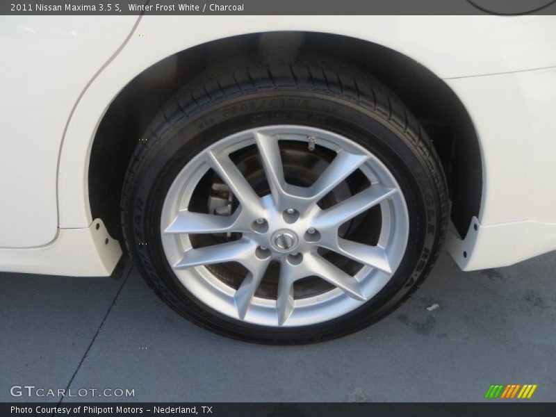 Winter Frost White / Charcoal 2011 Nissan Maxima 3.5 S