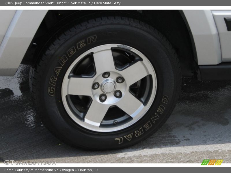 Bright Silver Metallic / Dark Slate Gray 2009 Jeep Commander Sport