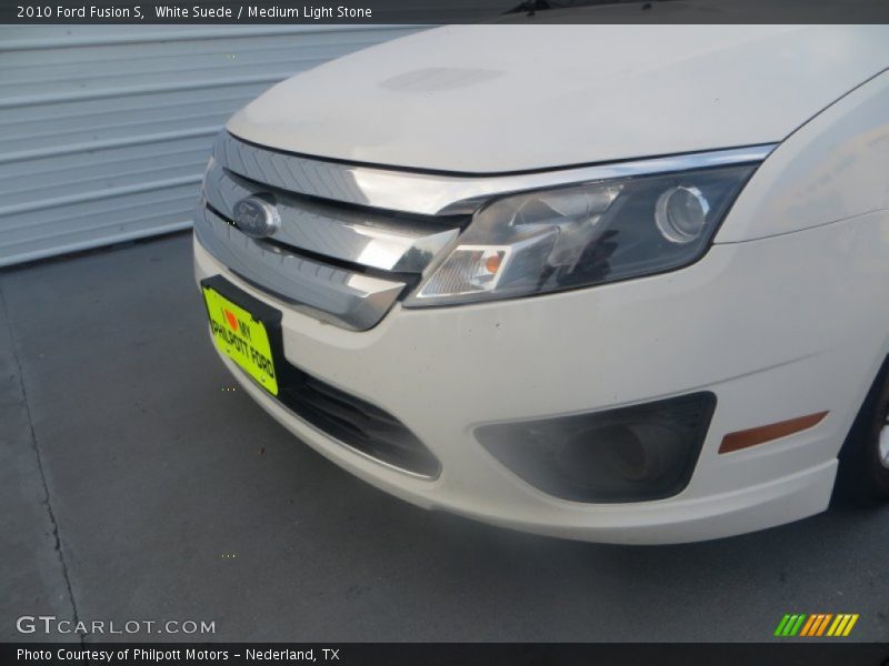 White Suede / Medium Light Stone 2010 Ford Fusion S