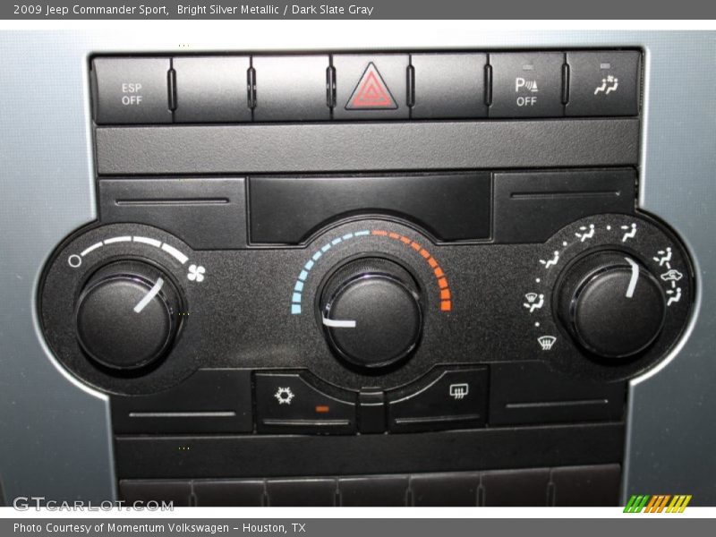 Bright Silver Metallic / Dark Slate Gray 2009 Jeep Commander Sport