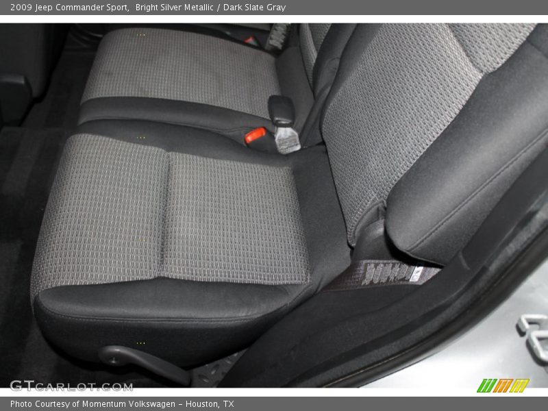 Bright Silver Metallic / Dark Slate Gray 2009 Jeep Commander Sport