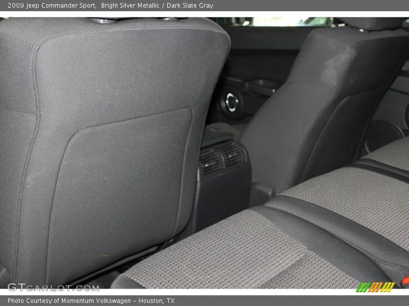 Bright Silver Metallic / Dark Slate Gray 2009 Jeep Commander Sport