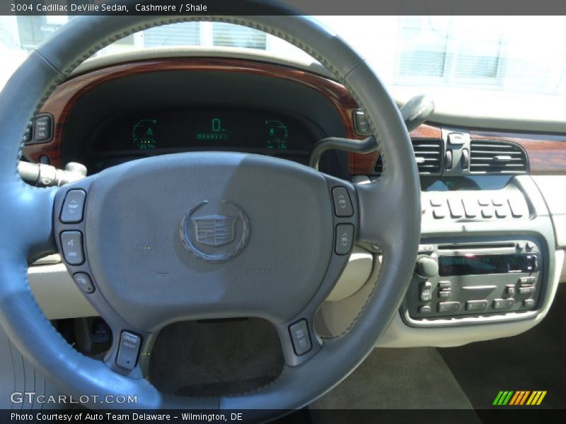 Cashmere / Shale 2004 Cadillac DeVille Sedan
