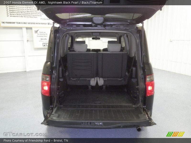 Nighthawk Black Pearl / Black/Titanium 2007 Honda Element EX AWD