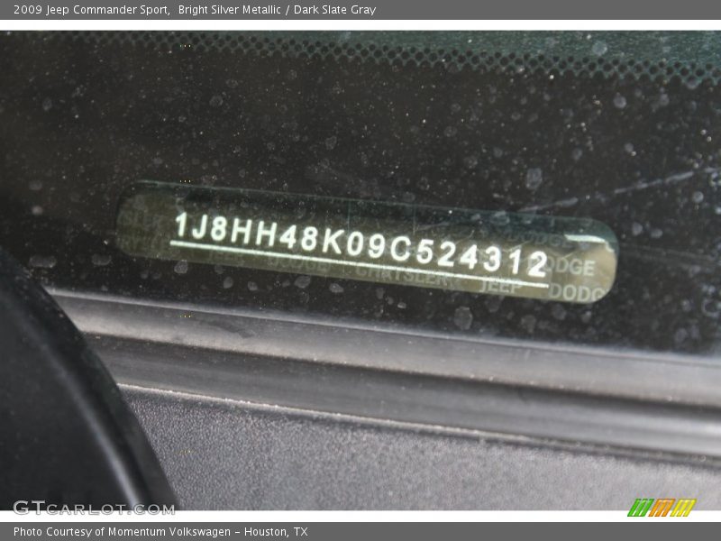 Bright Silver Metallic / Dark Slate Gray 2009 Jeep Commander Sport