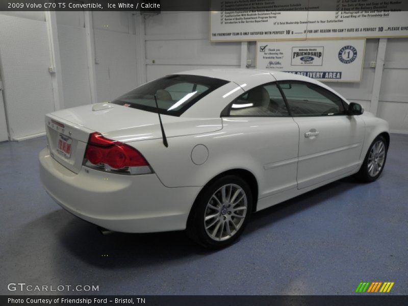 Ice White / Calcite 2009 Volvo C70 T5 Convertible