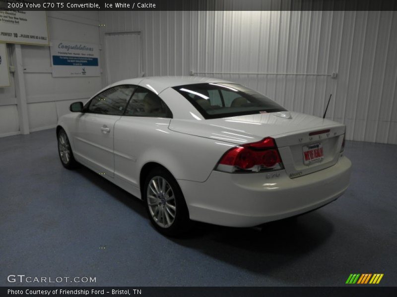 Ice White / Calcite 2009 Volvo C70 T5 Convertible