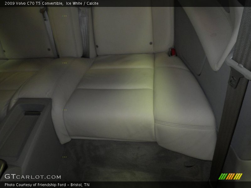 Ice White / Calcite 2009 Volvo C70 T5 Convertible
