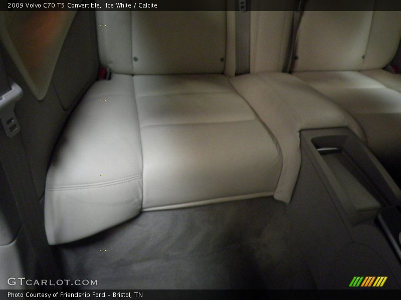 Ice White / Calcite 2009 Volvo C70 T5 Convertible