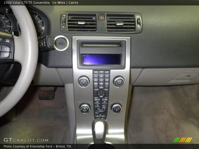 Ice White / Calcite 2009 Volvo C70 T5 Convertible