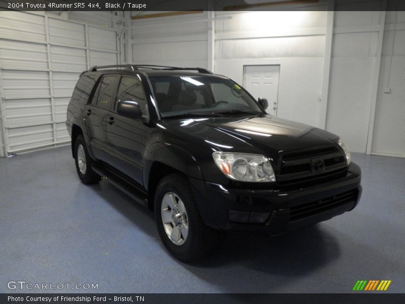 Black / Taupe 2004 Toyota 4Runner SR5 4x4