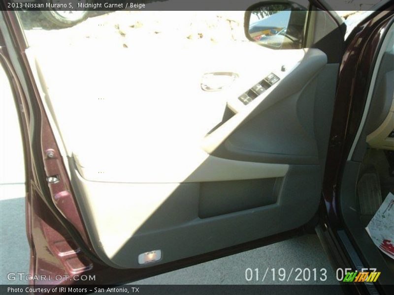 Midnight Garnet / Beige 2013 Nissan Murano S