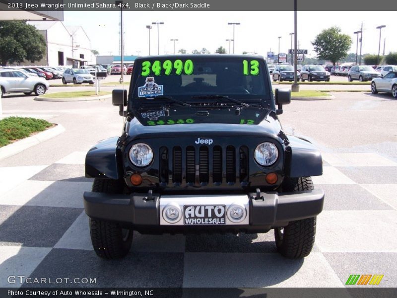 Black / Black/Dark Saddle 2013 Jeep Wrangler Unlimited Sahara 4x4
