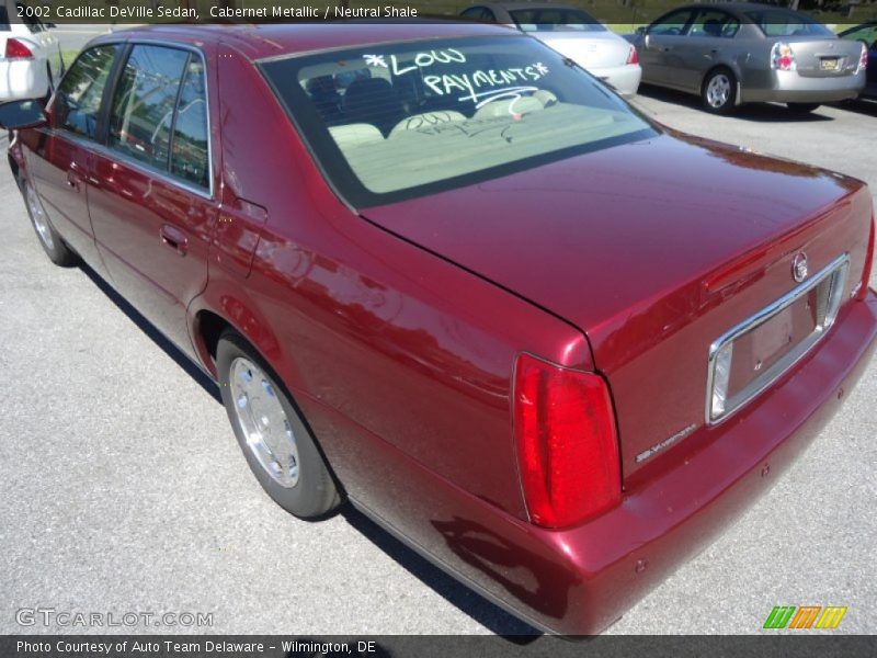 Cabernet Metallic / Neutral Shale 2002 Cadillac DeVille Sedan