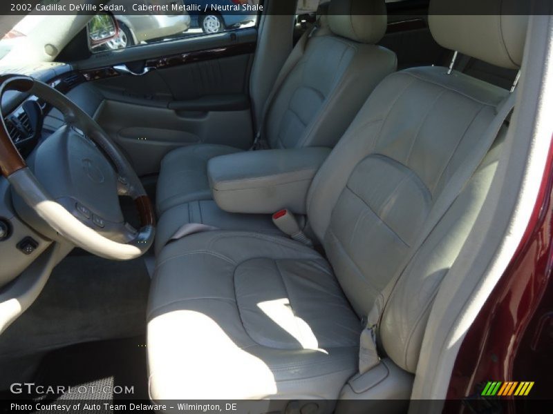 Cabernet Metallic / Neutral Shale 2002 Cadillac DeVille Sedan