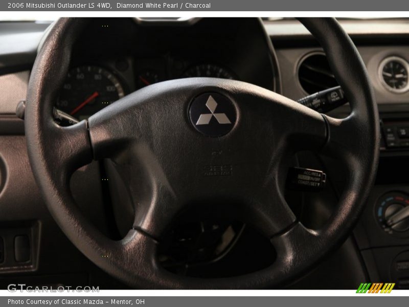 Diamond White Pearl / Charcoal 2006 Mitsubishi Outlander LS 4WD