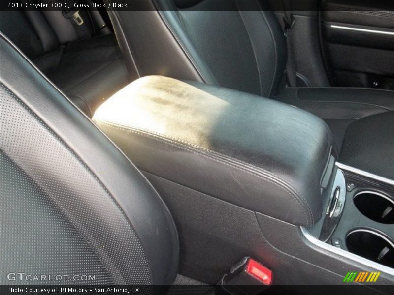 Gloss Black / Black 2013 Chrysler 300 C