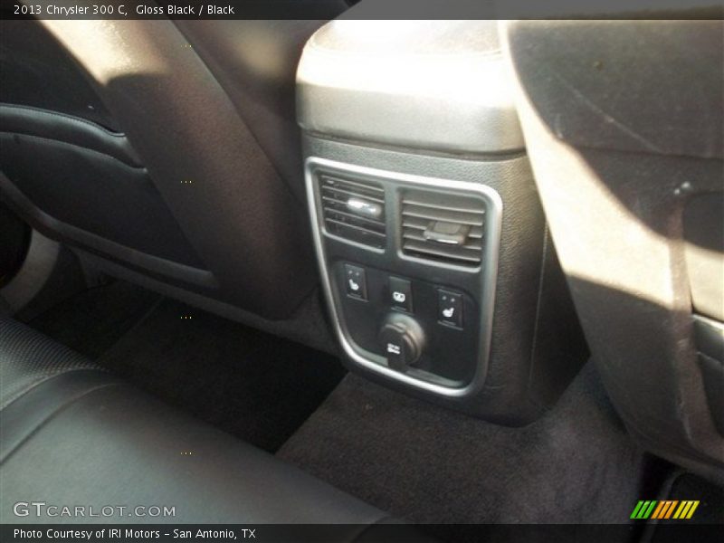Gloss Black / Black 2013 Chrysler 300 C