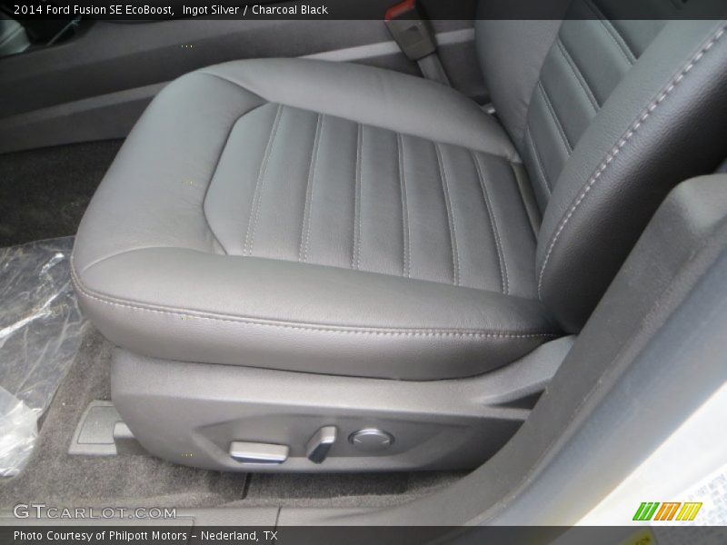 Ingot Silver / Charcoal Black 2014 Ford Fusion SE EcoBoost