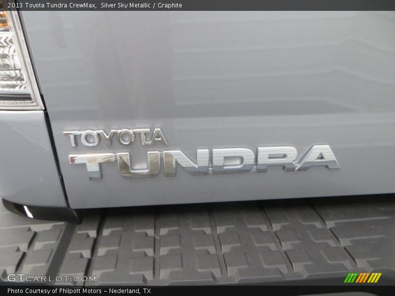 Silver Sky Metallic / Graphite 2013 Toyota Tundra CrewMax