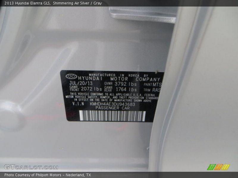 Shimmering Air Silver / Gray 2013 Hyundai Elantra GLS