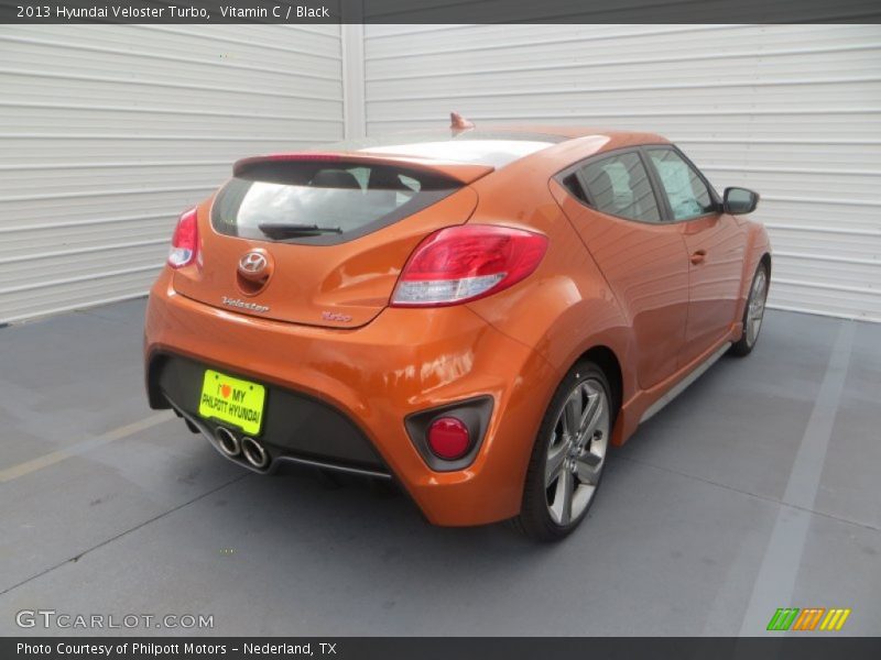 Vitamin C / Black 2013 Hyundai Veloster Turbo