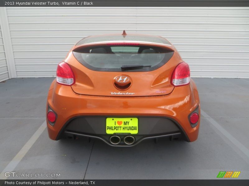 Vitamin C / Black 2013 Hyundai Veloster Turbo