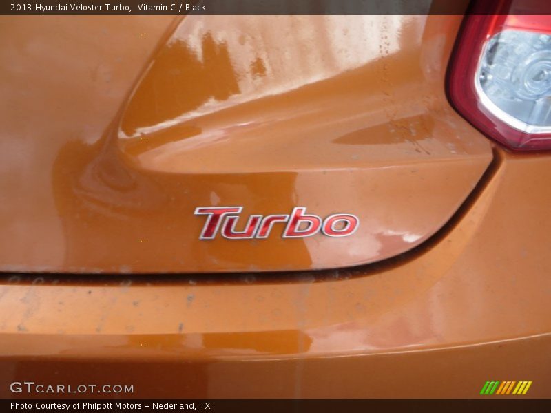 Vitamin C / Black 2013 Hyundai Veloster Turbo