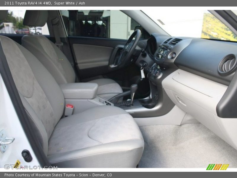 Super White / Ash 2011 Toyota RAV4 I4 4WD