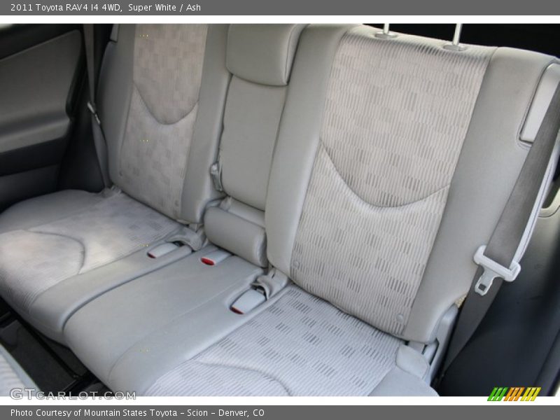 Super White / Ash 2011 Toyota RAV4 I4 4WD