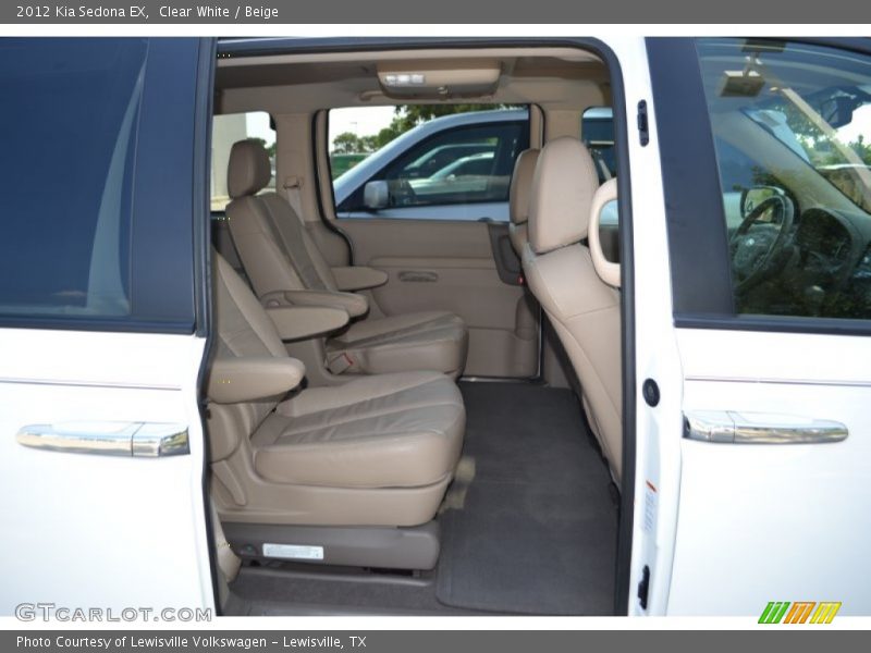 Clear White / Beige 2012 Kia Sedona EX