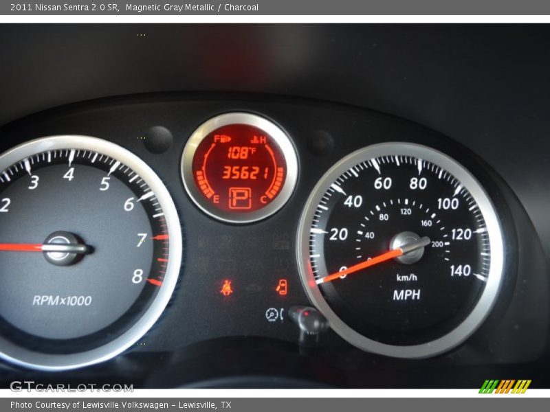 Magnetic Gray Metallic / Charcoal 2011 Nissan Sentra 2.0 SR