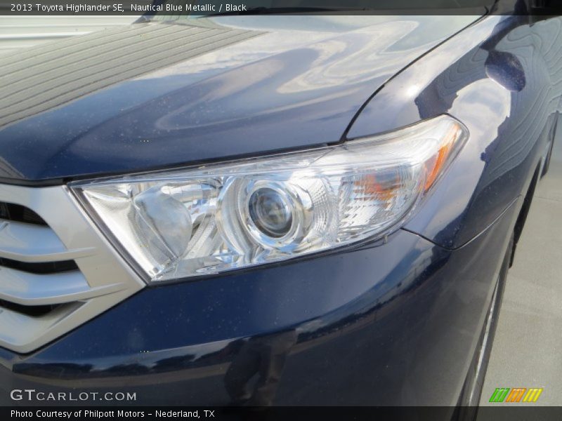 Nautical Blue Metallic / Black 2013 Toyota Highlander SE