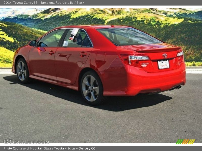 Barcelona Red Metallic / Black 2014 Toyota Camry SE