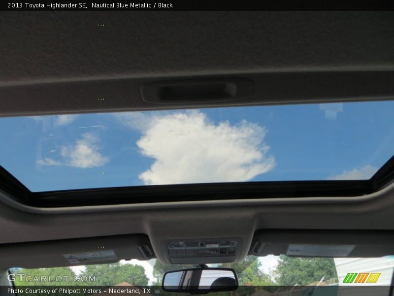 Nautical Blue Metallic / Black 2013 Toyota Highlander SE