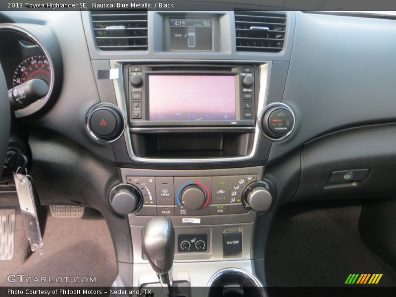 Nautical Blue Metallic / Black 2013 Toyota Highlander SE