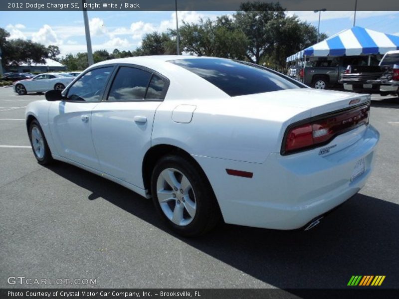 Bright White / Black 2012 Dodge Charger SE
