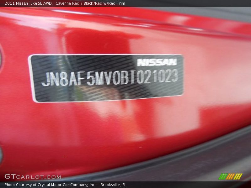 Cayenne Red / Black/Red w/Red Trim 2011 Nissan Juke SL AWD