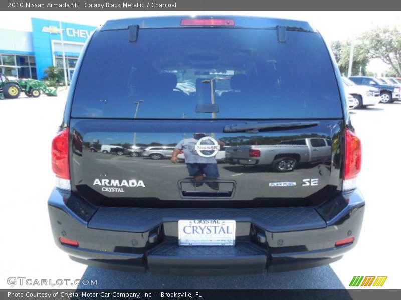 Galaxy Black Metallic / Charcoal 2010 Nissan Armada SE