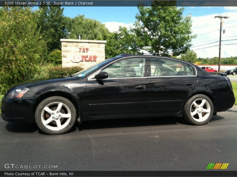 Super Black / Charcoal 2005 Nissan Altima 3.5 SE
