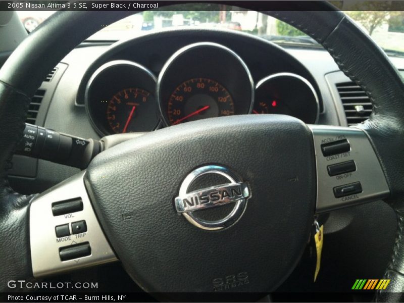 Super Black / Charcoal 2005 Nissan Altima 3.5 SE