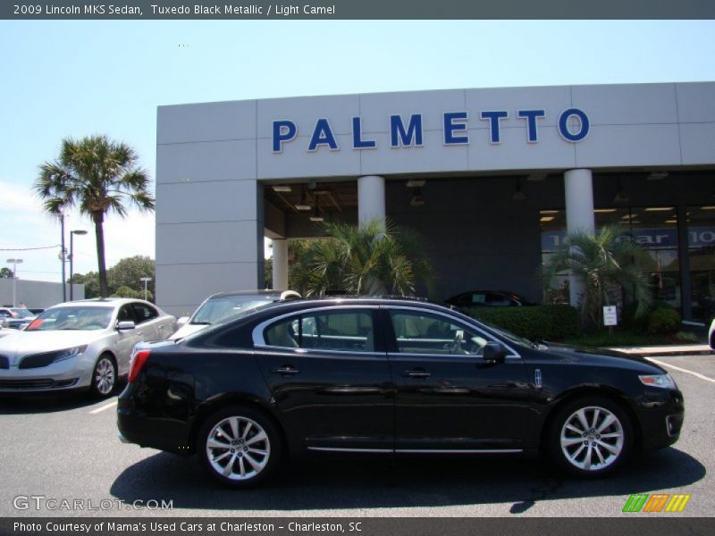 Tuxedo Black Metallic / Light Camel 2009 Lincoln MKS Sedan