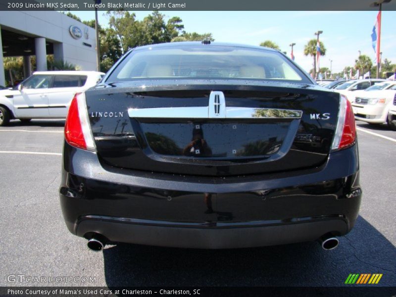 Tuxedo Black Metallic / Light Camel 2009 Lincoln MKS Sedan